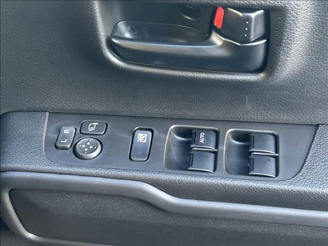 ハスラー ハイブリッドＧ　届出済未使用車　禁煙車アイドリングストップ　衝突被害軽減ブレーキ　ＡＣＣキーレス　スマートキー（28枚目）