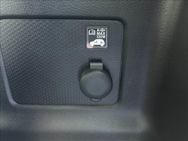 ハスラー ハイブリッドＸ　届出済未使用車禁煙車　アルミホイールキーレス　スマートキーアイドリングストップ　衝突被害軽減ブレーキ　ＡＣＣシートヒーター（9枚目）
