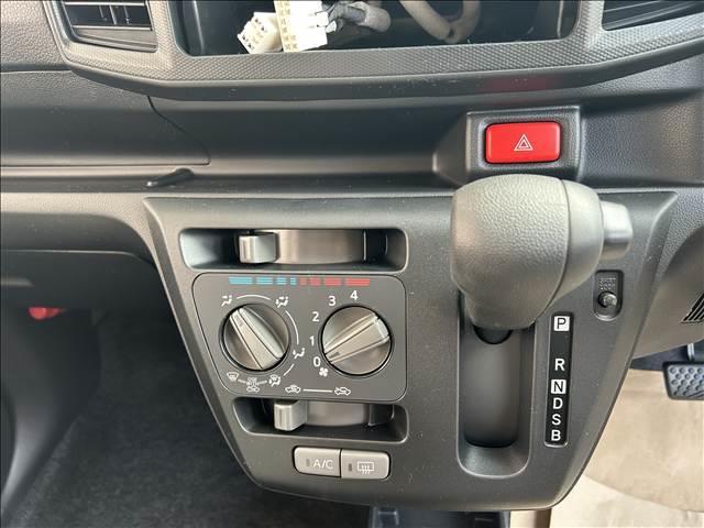 ミライース Ｌ　ＳＡＩＩＩ　届出済未使用車　禁煙車アイドリングストップ　衝突被害軽減ブレーキ　ＡＣＣ（14枚目）