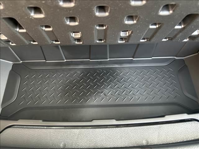 ハスラー ハイブリッドＸ　届出済未使用車禁煙車　アルミホイールキーレス　スマートキーアイドリングストップ　衝突被害軽減ブレーキ　ＡＣＣシートヒーター（7枚目）