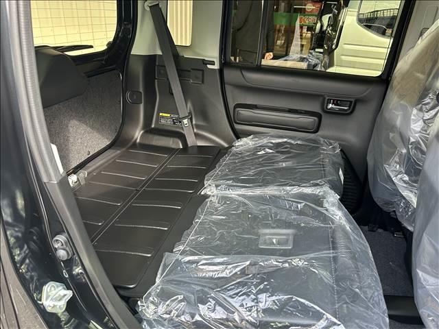 ハスラー ハイブリッドＸ　届出済未使用車禁煙車　アルミホイールキーレス　スマートキーアイドリングストップ　衝突被害軽減ブレーキ　ＡＣＣシートヒーター（10枚目）