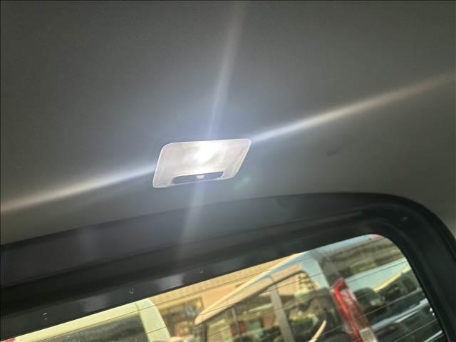 ハスラー ハイブリッドＸ　届出済未使用車禁煙車　アルミホイールキーレス　スマートキーアイドリングストップ　衝突被害軽減ブレーキ　ＡＣＣシートヒーター（13枚目）