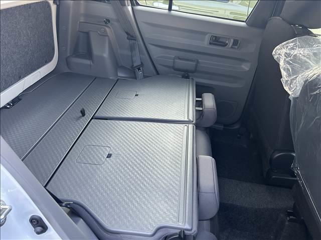 タフト Ｇ　ダーククロムベンチャー　届出済未使用車　禁煙車アイドリングストップ　衝突被害軽減ブレーキキーレス　スマートキー電子パーキングサンルーフ（9枚目）