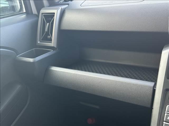 タフト Ｇ　ダーククロムベンチャー　届出済未使用車　禁煙車アイドリングストップ　衝突被害軽減ブレーキキーレス　スマートキー電子パーキングサンルーフ（22枚目）