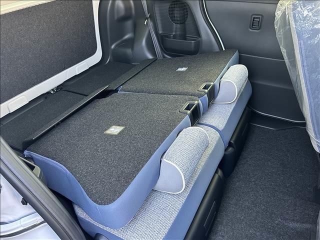 ムーヴキャンバス ストライプスＧ　届出済未使用車　禁煙車両側電動スライドドア　アイドリングストップ　衝突被害軽減ブレーキキーレス　スマートキー　電子パーキング（10枚目）