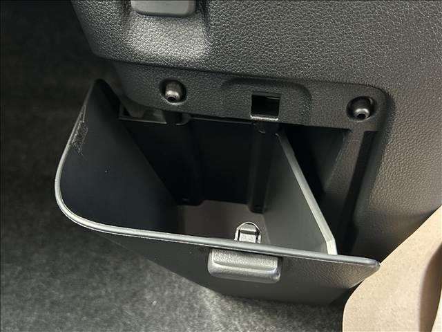 ムーヴキャンバス ストライプスＧ　届出済未使用車　禁煙車両側電動スライドドア　アイドリングストップ　衝突被害軽減ブレーキキーレス　スマートキー　電子パーキング（25枚目）