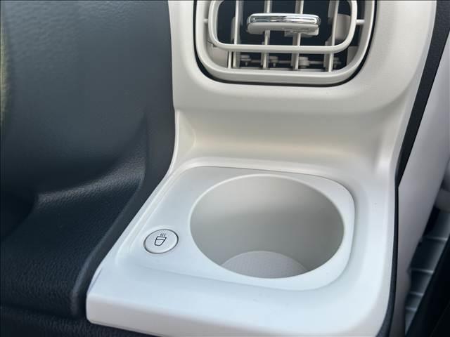 ムーヴキャンバス ストライプスＧ　届出済未使用車　禁煙車両側電動スライドドア　アイドリングストップ　衝突被害軽減ブレーキキーレス　スマートキー　電子パーキング（35枚目）