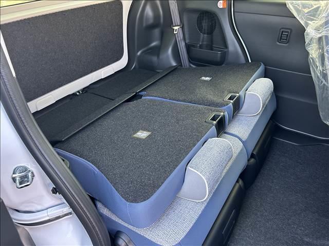 ムーヴキャンバス ストライプスＧ　届出済未使用車　禁煙車両側電動スライドドア　アイドリングストップ　衝突被害軽減ブレーキキーレス　スマートキー　電子パーキング（10枚目）