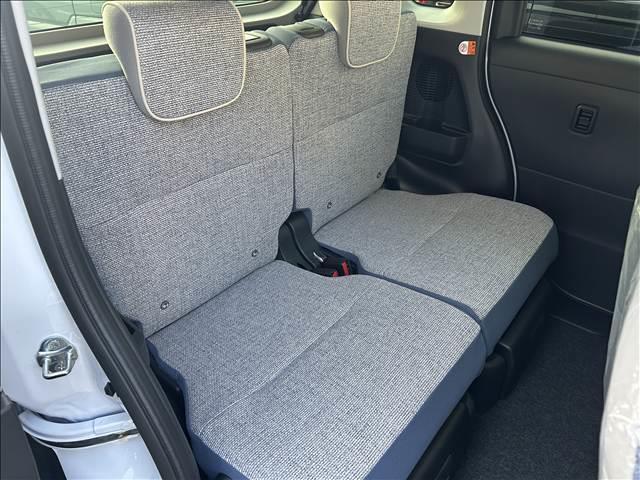 ムーヴキャンバス ストライプスG 届出済未使用車 禁煙車両側電動スライドドア アイドリングストップ 衝突被害軽減ブレーキキーレス スマートキー 電子パーキング(11枚目)