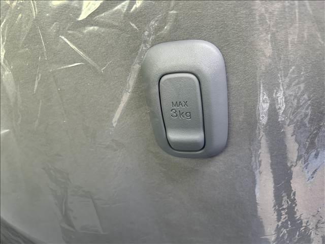 ムーヴキャンバス ストライプスG 届出済未使用車 禁煙車両側電動スライドドア アイドリングストップ 衝突被害軽減ブレーキキーレス スマートキー 電子パーキング(16枚目)