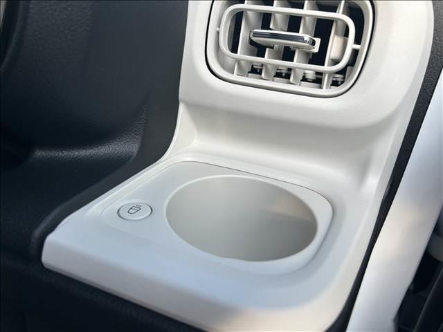 ムーヴキャンバス ストライプスG 届出済未使用車 禁煙車両側電動スライドドア アイドリングストップ 衝突被害軽減ブレーキキーレス スマートキー 電子パーキング(35枚目)