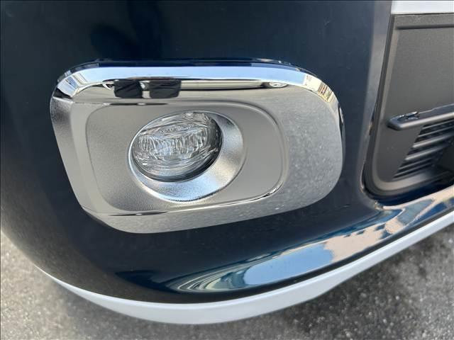 ムーヴキャンバス ストライプスG 届出済未使用車 禁煙車両側電動スライドドア アイドリングストップ 衝突被害軽減ブレーキキーレス スマートキー 電子パーキング(45枚目)