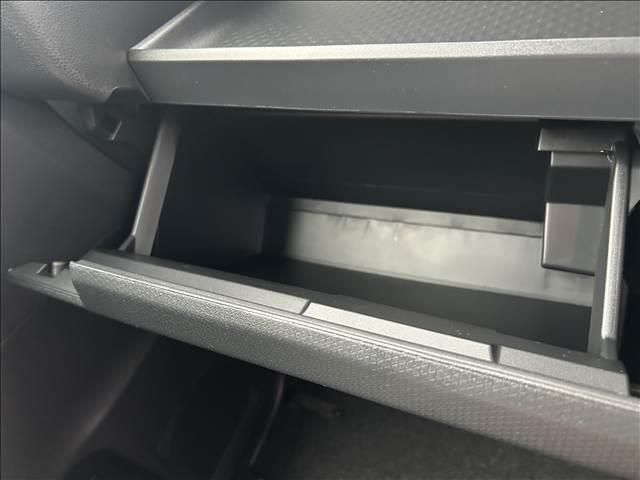 タント カスタムX 届出済未使用車 禁煙車両側電動スライドドアアイドリングストップ 衝突被害軽減ブレーキキーレス スマートキー電子パーキング(28枚目)