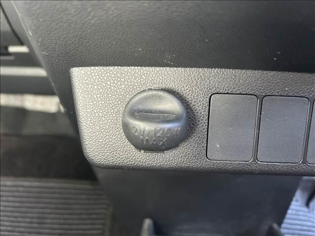 ミライース Ｌ　ＳＡＩＩＩ　ワンセグナビＢｌｕｅｔｏｏｔｈ付　アイドリングストップ　衝突被害軽減ブレーキドライブレコーダー　ＥＴＣフロアマット／ドアバイザー（22枚目）