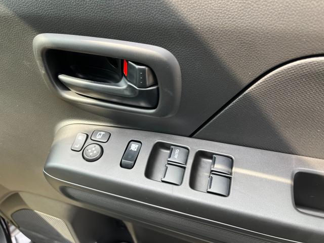 ワゴンＲ ハイブリッドＦＸ－Ｓ　ハイブリッドＦＸ－Ｓ（４名）　衝突軽減ブレーキ　届出済未使用車　オーディオレス（20枚目）