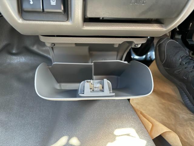エブリイ ＰＣ　衝突軽減ブレーキ　届出済未使用車　純正ディスプレイオーディオ　バックカメラ（39枚目）