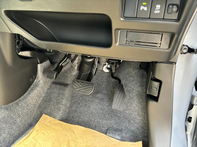 ワゴンＲ ＦＸ　衝突軽減ブレーキ　届出済未使用車　オーディオレス　運転席シートヒーター（22枚目）