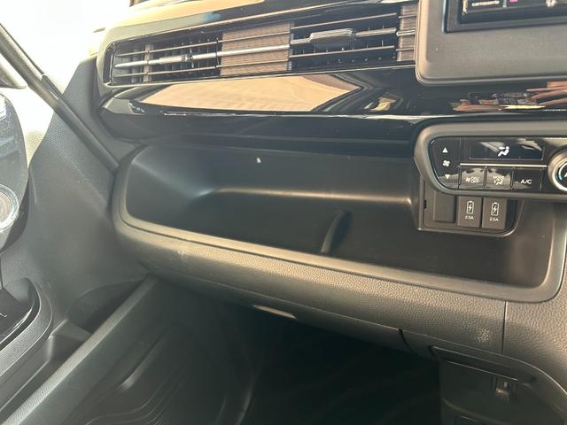 Ｎ－ＢＯＸカスタム Ｌ（28枚目）