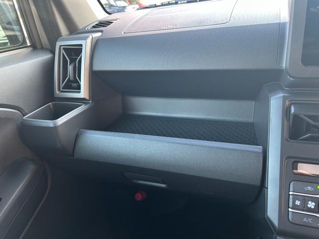 タフト Ｇ　クロムベンチャー　届出済未使用車　禁煙車アルミホイールフロアマット（20枚目）