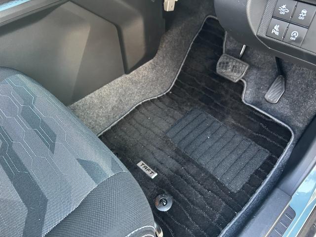 タフト Ｇ　クロムベンチャー　届出済未使用車　禁煙車アルミホイールフロアマット（37枚目）