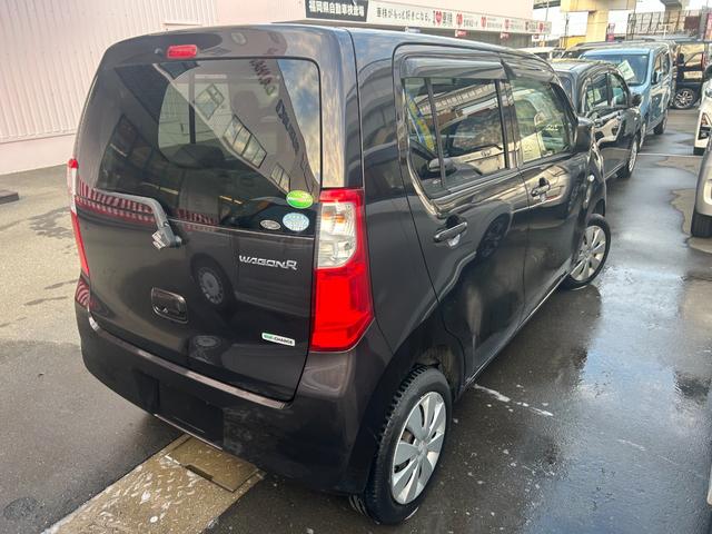 ワゴンR FX フロアマット/ドアバイザーアイドリングストップキーレス(4枚目)