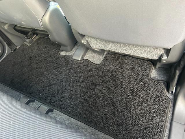 ワゴンR FX フロアマット/ドアバイザーアイドリングストップキーレス(13枚目)
