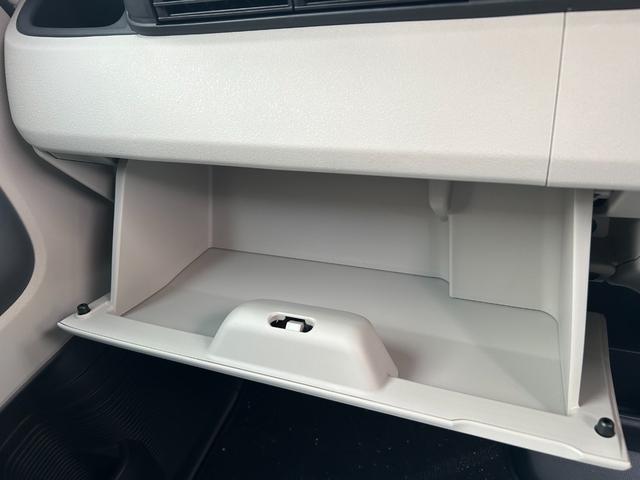 �y×�J�t�F�̃R���{���[�V�����I�e��\�t�g�h�����N��҂����ăR�[�q�[�A�}���X���[�X�C�[�c�ȂǃJ�t�F�����̂����p�Ƃ��Ă̖��͂��\���ł��B�m���J�t�F�C���h�����N�����p�ӂ��Ă���܂��I