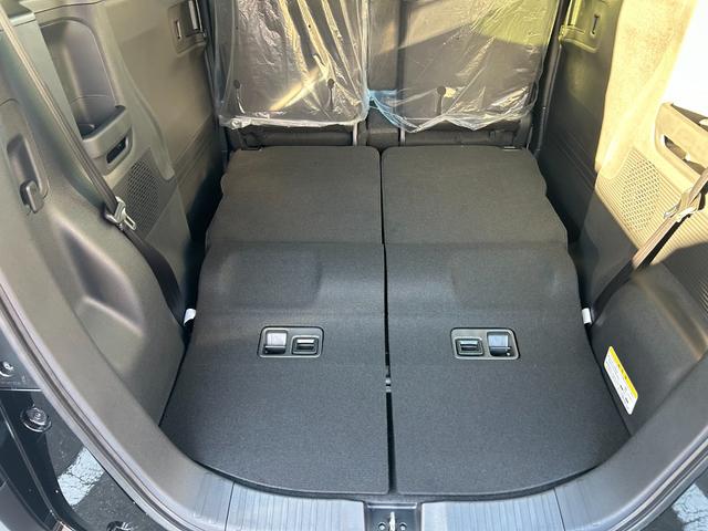 Ｎ－ＢＯＸカスタム ベースグレード　届出済未使用車　禁煙車アルミホイールアイドリングストップ　衝突被害軽減ブレーキ　ＡＣＣバックカメラ片側電動スライドドア（7枚目）