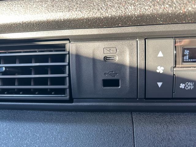 Ｎ－ＢＯＸカスタム ベースグレード　届出済未使用車　禁煙車アルミホイールアイドリングストップ　衝突被害軽減ブレーキ　ＡＣＣバックカメラ片側電動スライドドア（22枚目）