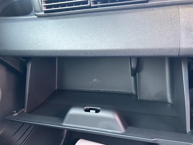 Ｎ－ＢＯＸカスタム ベースグレード　届出済未使用車　禁煙車アルミホイールアイドリングストップ　衝突被害軽減ブレーキ　ＡＣＣバックカメラ片側電動スライドドア（27枚目）