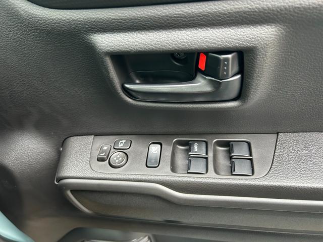 ハスラー ハイブリッドＧ　届出済未使用車　禁煙車アイドリングストップ　衝突被害軽減ブレーキ　ＡＣＣキーレス　スマートキーシートヒーター（24枚目）