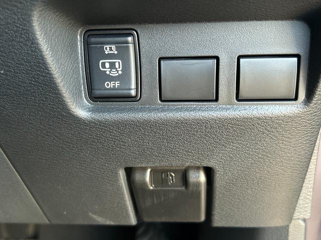 �y×�J�t�F�̃R���{���[�V�����I�e��\�t�g�h�����N��҂����ăR�[�q�[�A�}���X���[�X�C�[�c�ȂǃJ�t�F�����̂����p�Ƃ��Ă̖��͂��\���ł��B�m���J�t�F�C���h�����N�����p�ӂ��Ă���܂��I