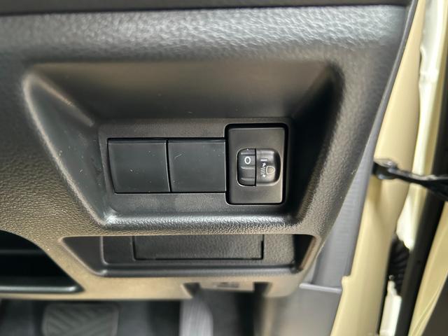 スペーシア ハイブリッドＧ　届出済未使用車　禁煙車両側手動スライドドアキーレス　スマートキーアイドリングストップ　衝突被害軽減ブレーキ　ＡＣＣ（24枚目）