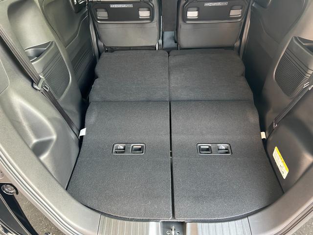 Ｎ－ＢＯＸカスタム Ｌ　スタイル＋ブラック　両側電動スライドドアフルセグナビＢｌｕｅｔｏｏｔｈ付　アイドリングストップ　衝突被害軽減ブレーキ　ＡＣＣドライブレコーダー　ＥＴＣスマートキー　電子パーキング（8枚目）