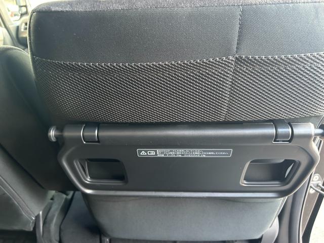 Ｎ－ＢＯＸカスタム Ｌ　スタイル＋ブラック　両側電動スライドドアフルセグナビＢｌｕｅｔｏｏｔｈ付　アイドリングストップ　衝突被害軽減ブレーキ　ＡＣＣドライブレコーダー　ＥＴＣスマートキー　電子パーキング（18枚目）