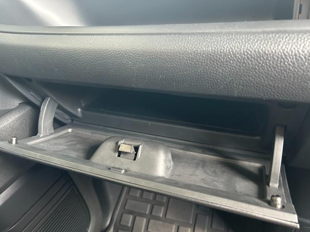 Ｎ－ＢＯＸカスタム Ｌ　スタイル＋ブラック　両側電動スライドドアフルセグナビＢｌｕｅｔｏｏｔｈ付　アイドリングストップ　衝突被害軽減ブレーキ　ＡＣＣドライブレコーダー　ＥＴＣスマートキー　電子パーキング（36枚目）