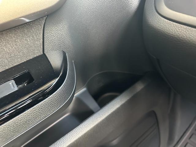 Ｎ－ＢＯＸカスタム Ｌ　スタイル＋ブラック　両側電動スライドドアフルセグナビＢｌｕｅｔｏｏｔｈ付　アイドリングストップ　衝突被害軽減ブレーキ　ＡＣＣドライブレコーダー　ＥＴＣスマートキー　電子パーキング（37枚目）