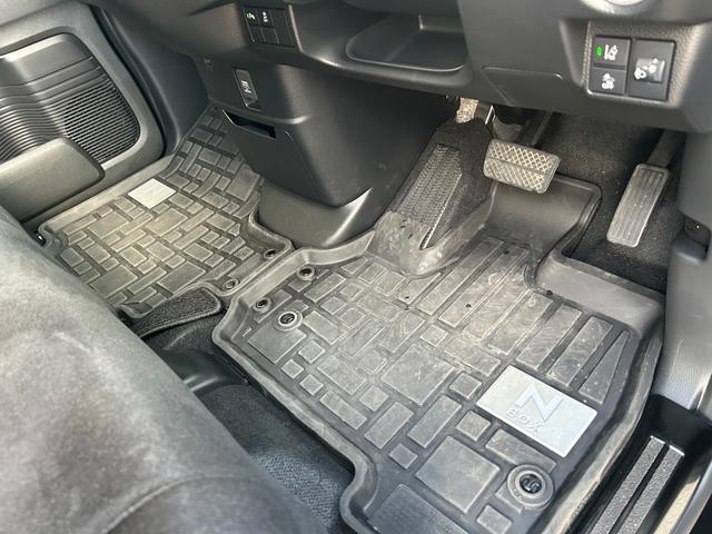 Ｎ－ＢＯＸカスタム Ｌ　スタイル＋ブラック　両側電動スライドドアフルセグナビＢｌｕｅｔｏｏｔｈ付　アイドリングストップ　衝突被害軽減ブレーキ　ＡＣＣドライブレコーダー　ＥＴＣスマートキー　電子パーキング（55枚目）