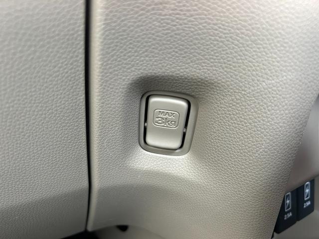 N-WGN G SSパッケージ フルセグナビドアハンドルプロテクターBluetooth付 アイドリングストップ 衝突被害軽減ブレーキ ETCフロアマット/ドアバイザーキーレス スマートキー(28枚目)