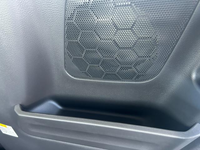 スペーシア ハイブリッドＸ　届出済未使用車　禁煙車　全方位モニター付きフルセグナビＢｌｕｅｔｏｏｔｈ付　アイドリングストップ　衝突被害軽減ブレーキ両側手動電動スライドドアサーキュレータ付きオットマン（11枚目）