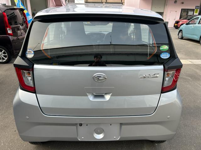 ミライース Ｌ　ＳＡＩＩＩ　Ｂｌｕｅｔｏｏｔｈ付ラジオナビフロアマット／ドアバイザーバックカメラ（3枚目）