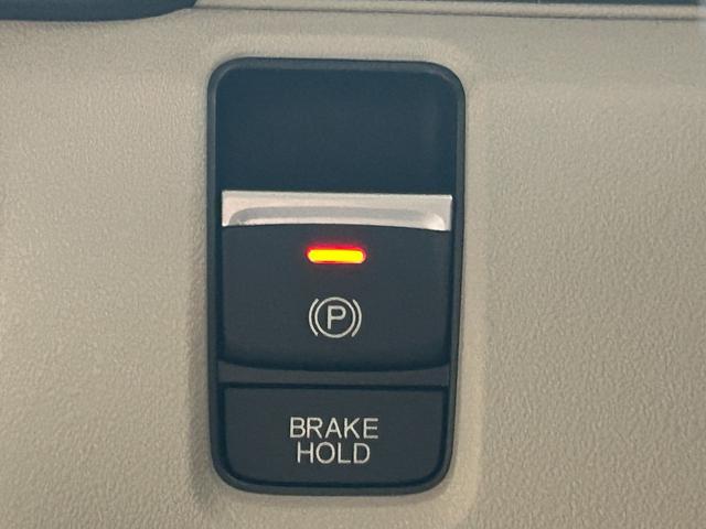 Ｎ－ＢＯＸ ベースグレード　届出済未使用車　片側電動スライドドア禁煙車アルミホイールアイドリングストップ　衝突被害軽減ブレーキ　ＡＣＣキーレス　スマートキー　電子パーキングバックカメラ（27枚目）