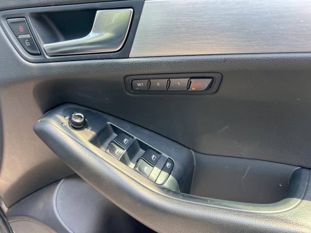 Ｑ５ ２．０ＴＦＳＩクワトロ　Ｓラインパッケージ　ユーザー買取車　ハーフレザーシート　純正ナビ　バックカメラ（13枚目）