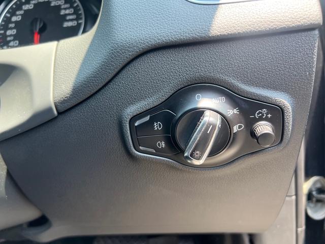 Ｑ５ ２．０ＴＦＳＩクワトロ　Ｓラインパッケージ　ユーザー買取車　ハーフレザーシート　純正ナビ　バックカメラ（15枚目）