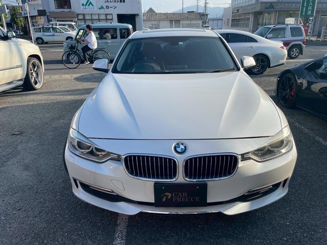 ３シリーズ ３２０ｄブルーパフォーマンス　サンルーフ　ブラックレザーシート１９インチアルミホイール　パドルシフト（3枚目）