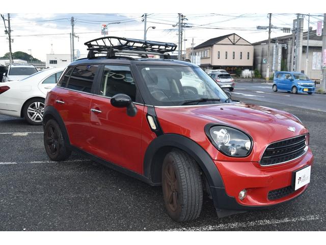 ＭＩＮＩ クーパーＤ　クロスオーバー　スマートキー　プッシュスタート　デジタルサイドミラー　ルーフキャリア（3枚目）