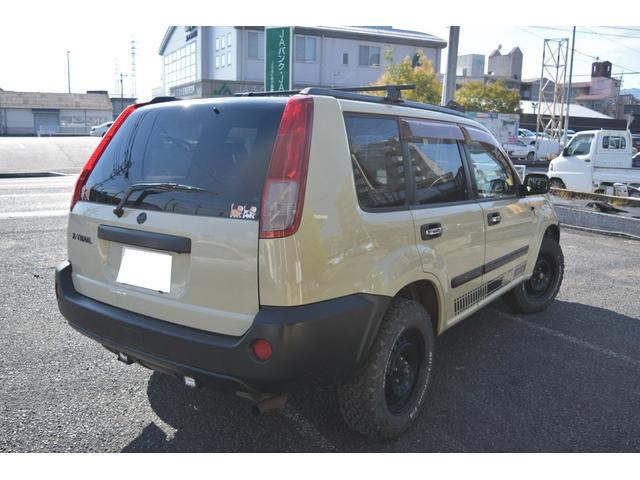 エクストレイル X バックカメラ フリップダウンモニター ブロックタイヤ(5枚目)