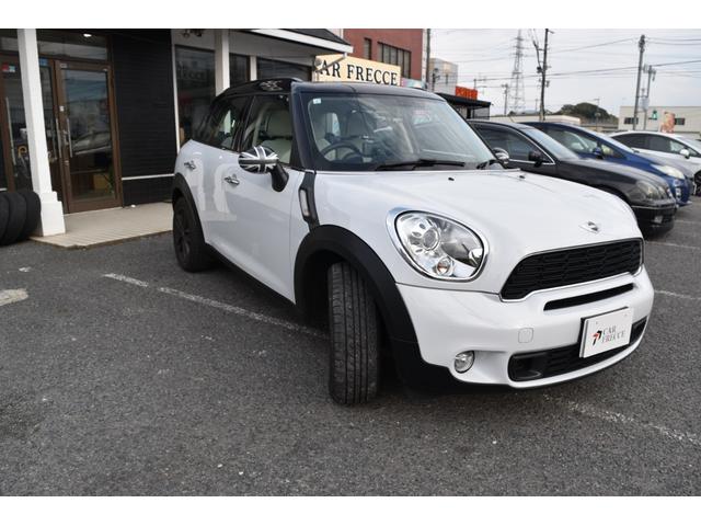 ＭＩＮＩ クーパーＳ　クロスオーバー　スマートキー　プッシュスタート　パドルシフト　シートカバー（2枚目）