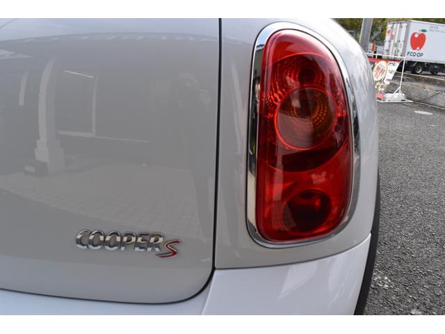 ＭＩＮＩ クーパーＳ　クロスオーバー　スマートキー　プッシュスタート　パドルシフト　シートカバー（13枚目）