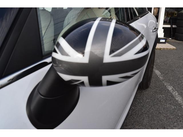 ＭＩＮＩ クーパーＳ　クロスオーバー　スマートキー　プッシュスタート　パドルシフト　シートカバー（15枚目）